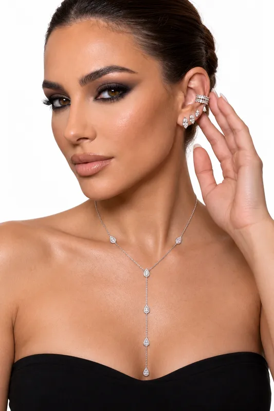 Collier Levana porté